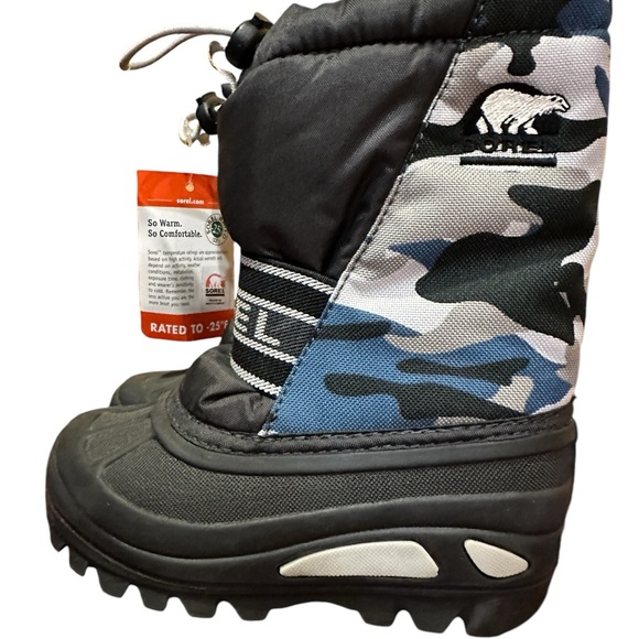 NWT Sorel CUB Winter Snow Rain Sled Hike School Boots Kids Size 9 Blue Camo Shoe - Picture 1 of 16